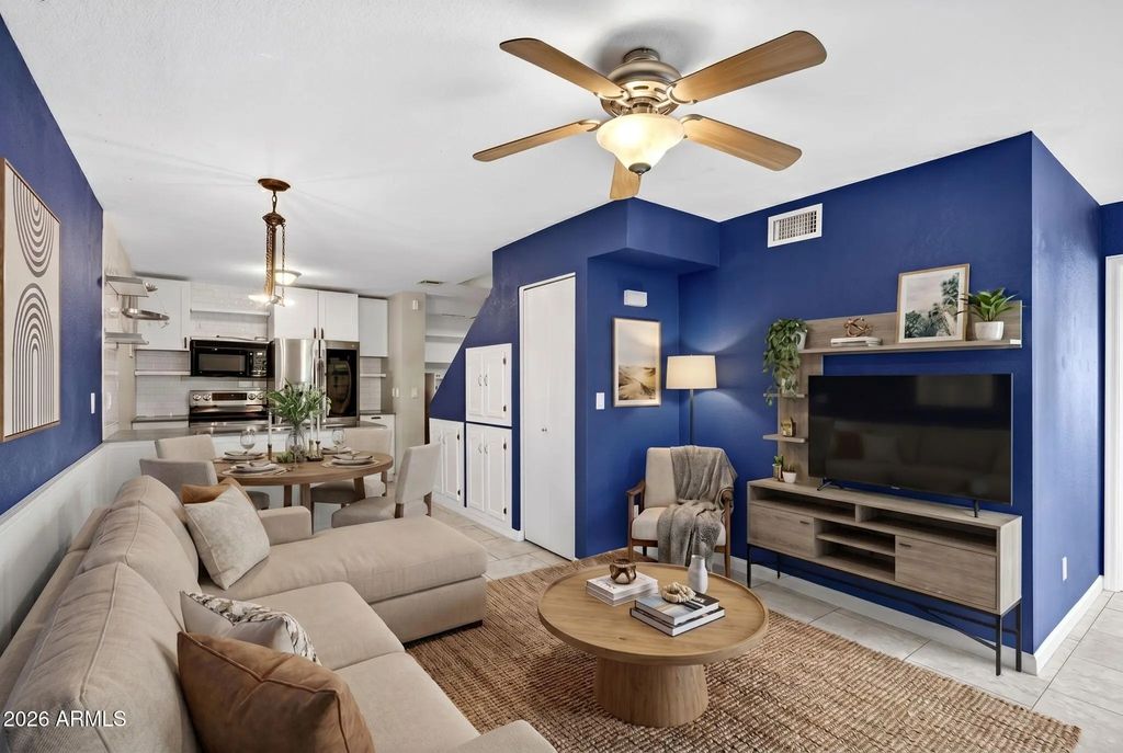 510 N Alma School Road (unit 210), Mesa