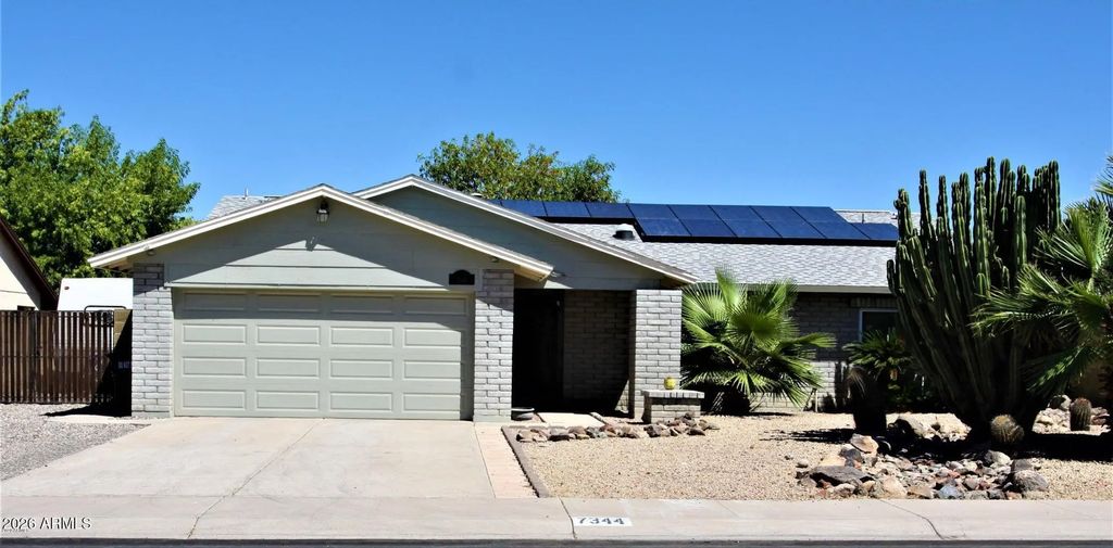 7344 W Windrose Drive, Peoria
