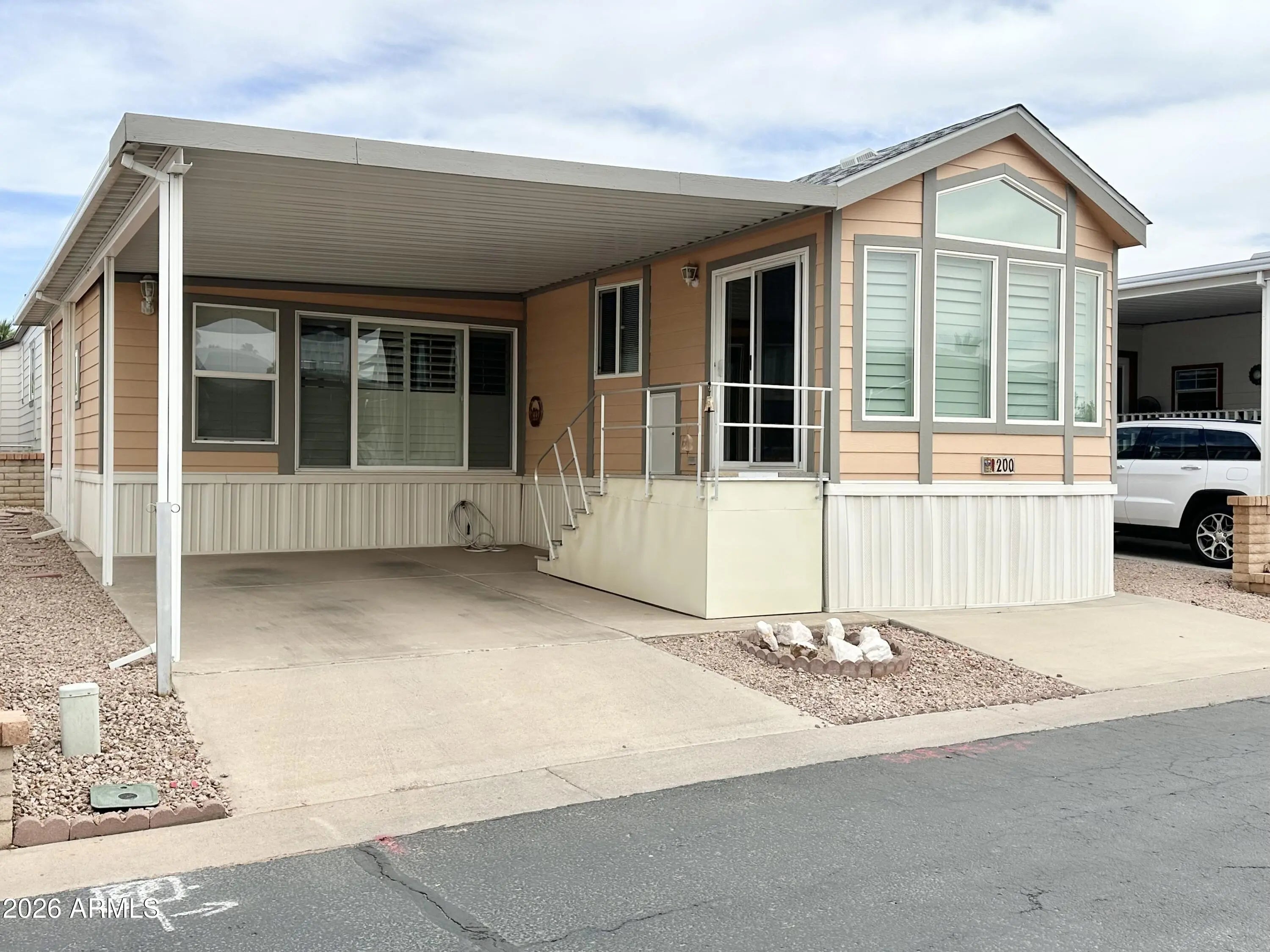 Photo of Listing #7012758