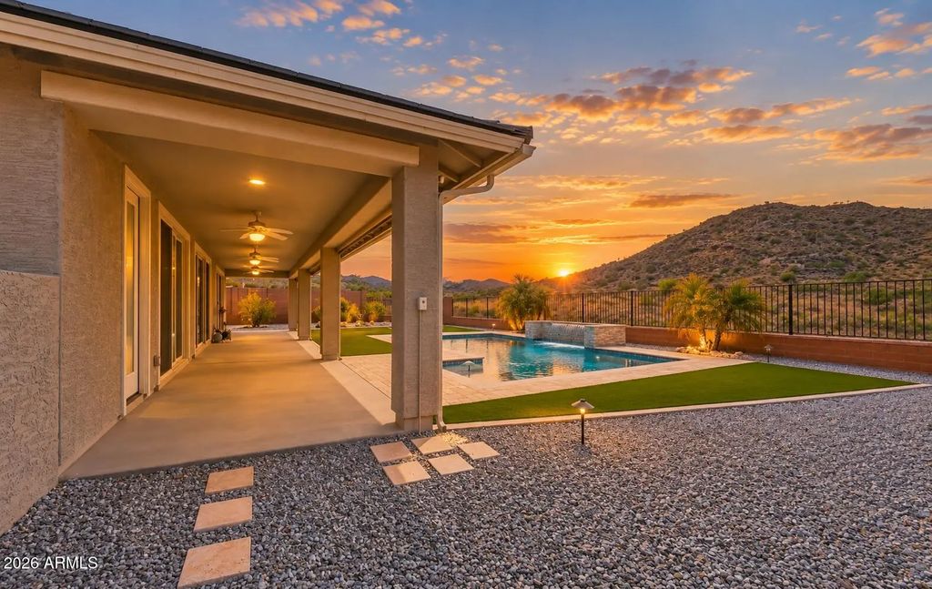 7830 S 167th Avenue, Goodyear