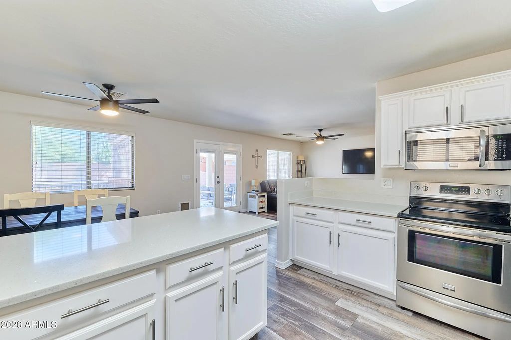 8616 W Crown King Road, Tolleson