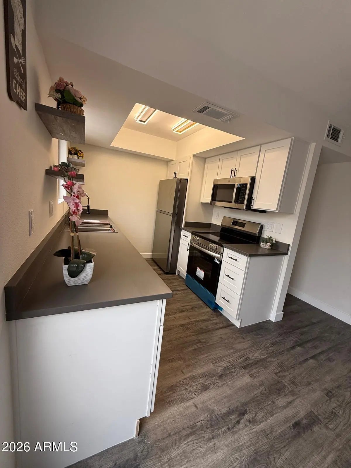 Photo of Listing #7010060