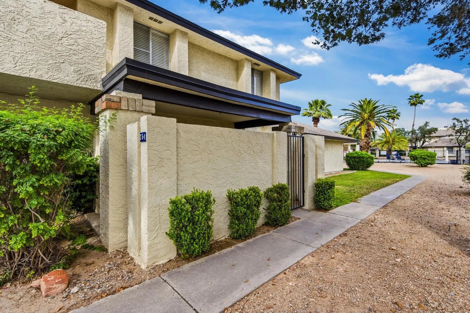 Photo of Listing #7010393