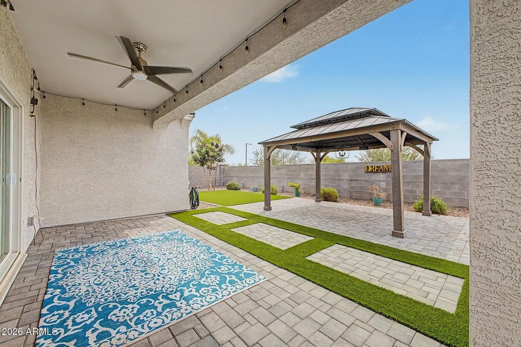 18363 W Whispering Wind Drive, Surprise