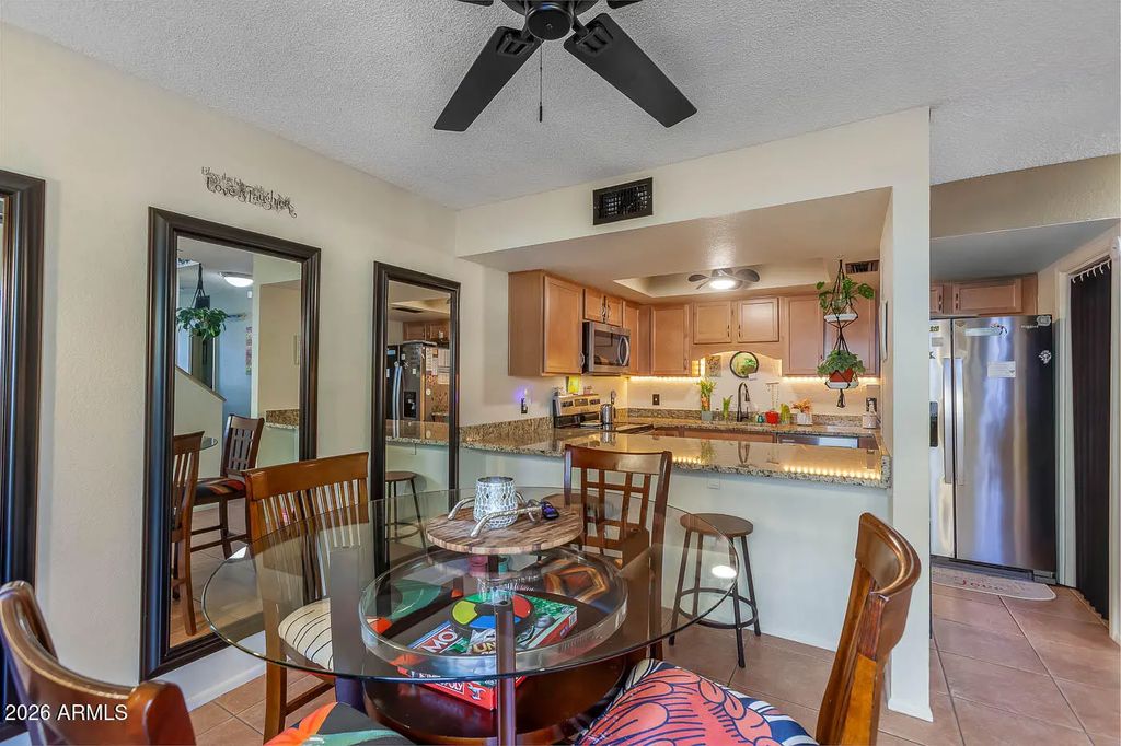 2040 S Longmore -- (unit 70), Mesa