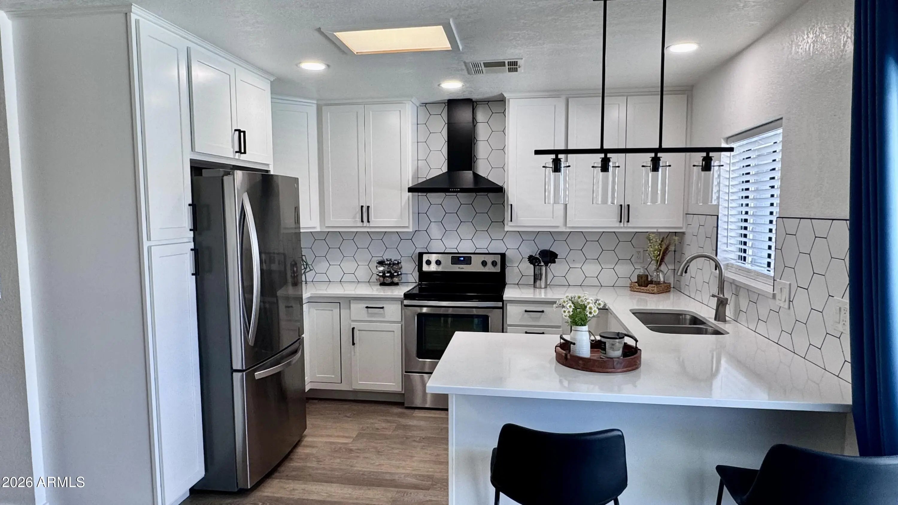 Photo of Listing #7010943