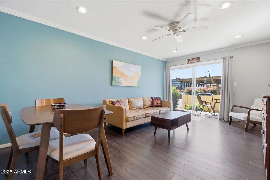 4600 N 68th Street (unit 371), Scottsdale