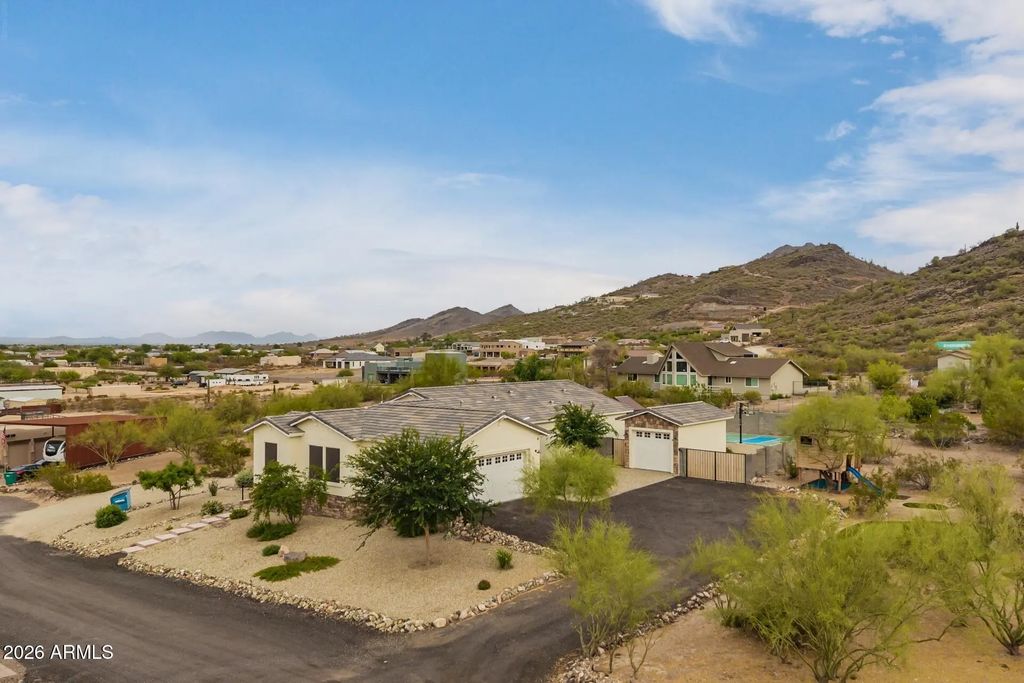 3233 W Horizon Drive, Phoenix