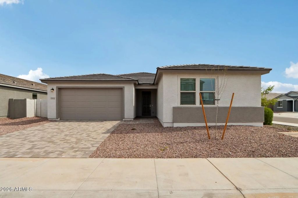 15602 W Onyx Avenue, Waddell