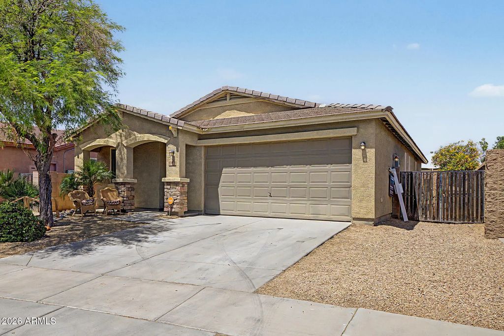 17668 W Desert Bloom Street, Goodyear