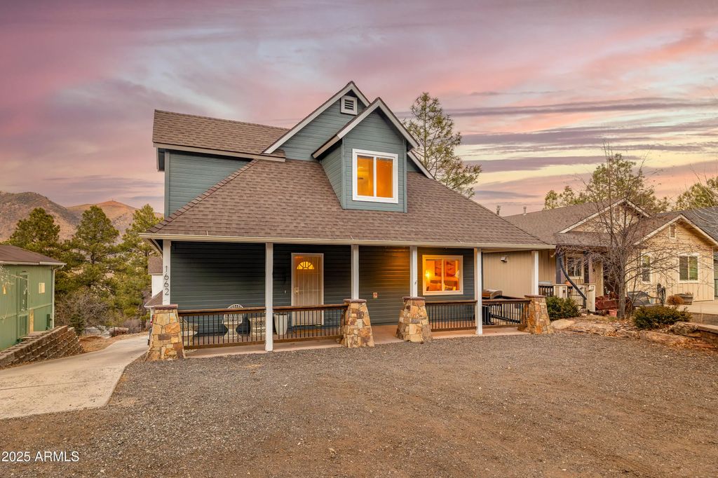 1662 E Mountain View Avenue, Flagstaff