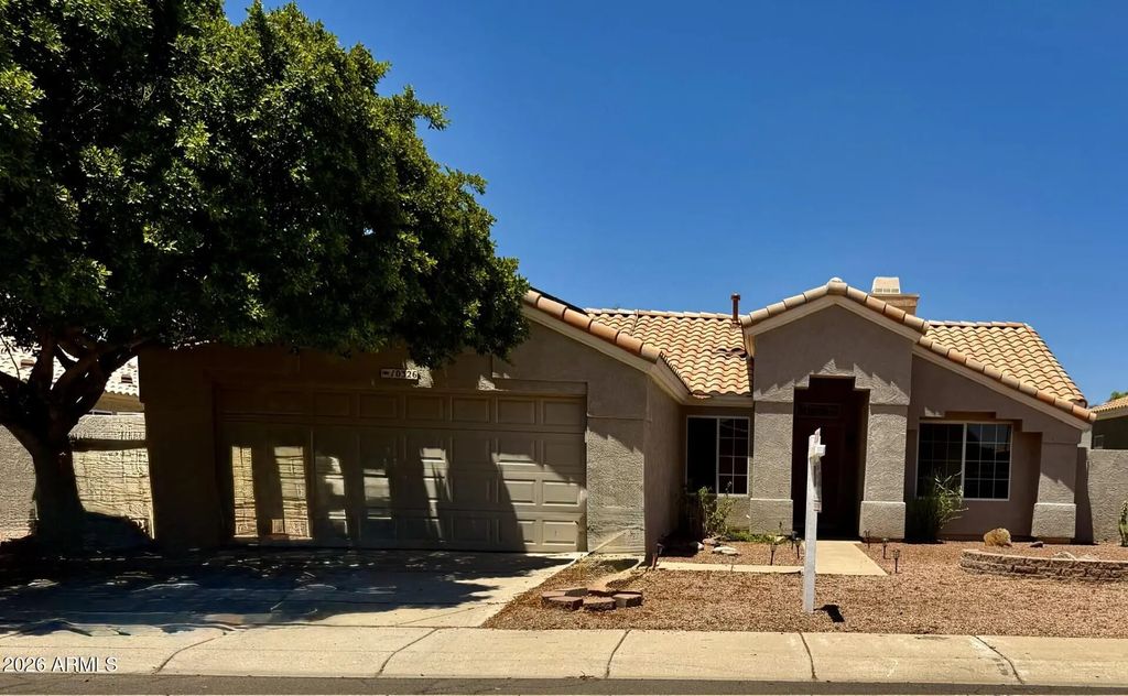 10326 W San Miguel Avenue, Glendale