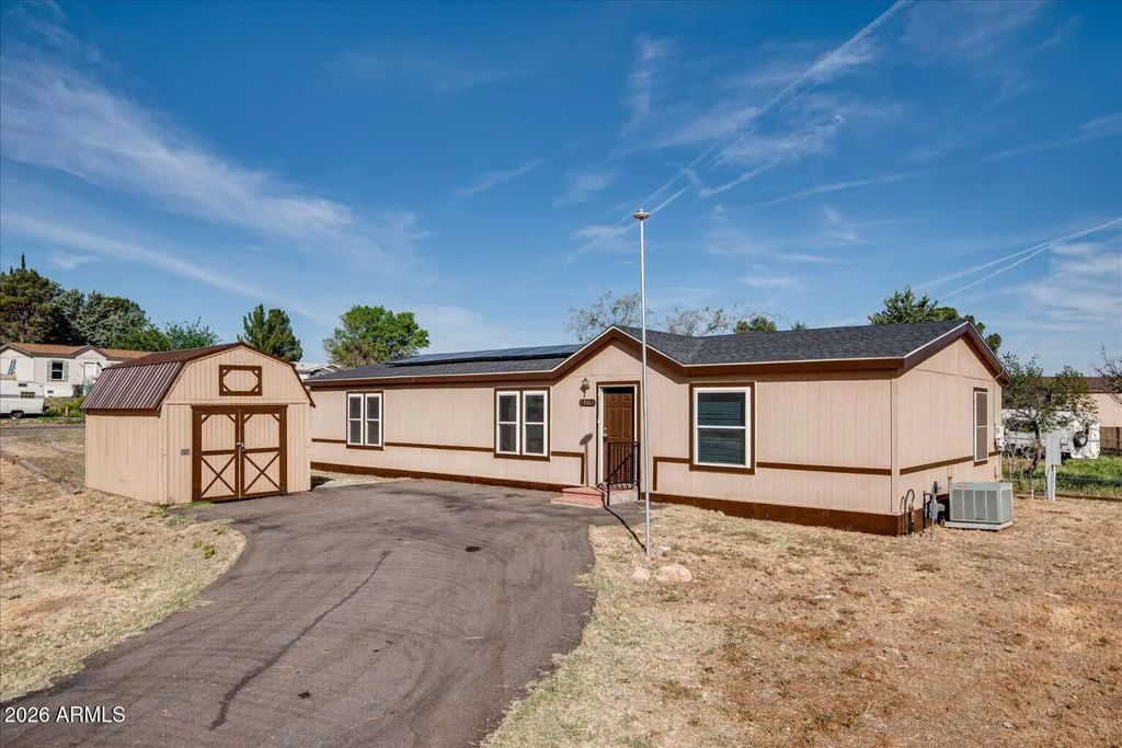 13861 S Spring Lane, Mayer