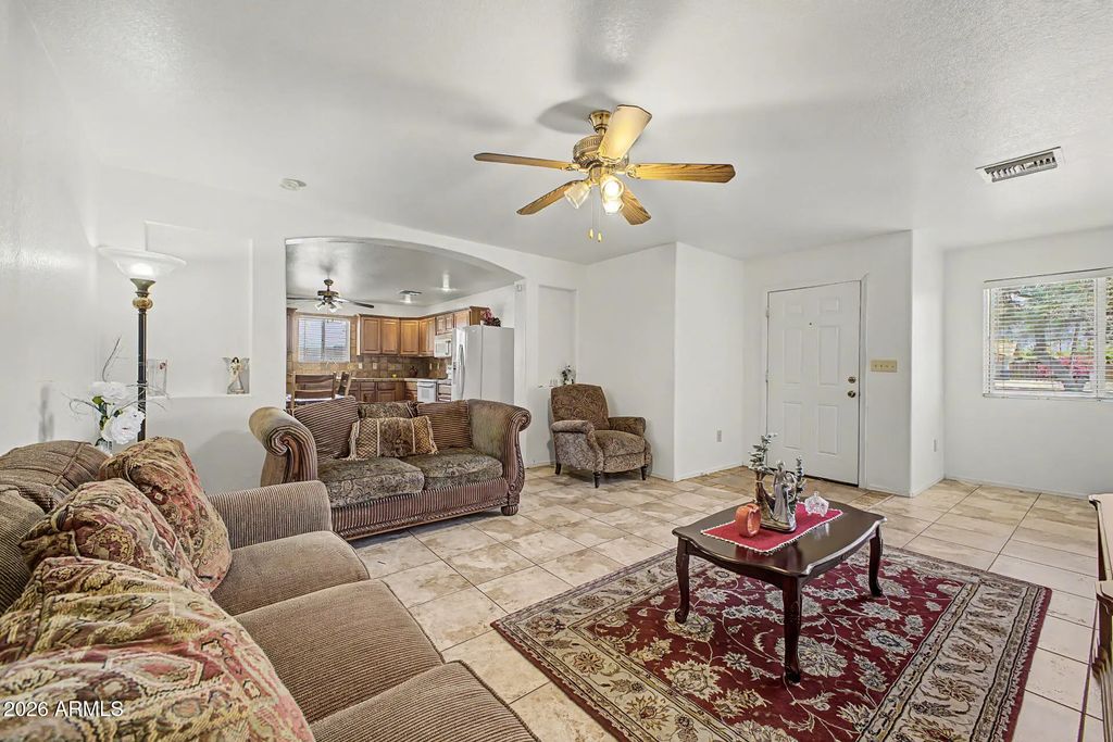 1564 S Royal Palm Road, Apache Junction