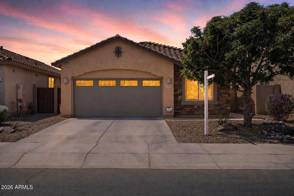 3925 E Narrowleaf Drive, Gilbert