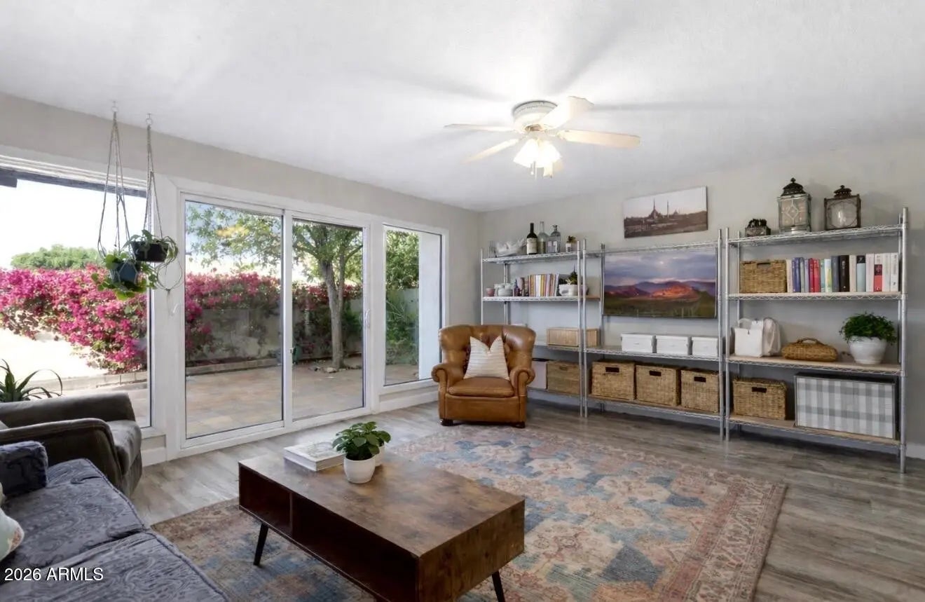 Photo of Listing #7012551