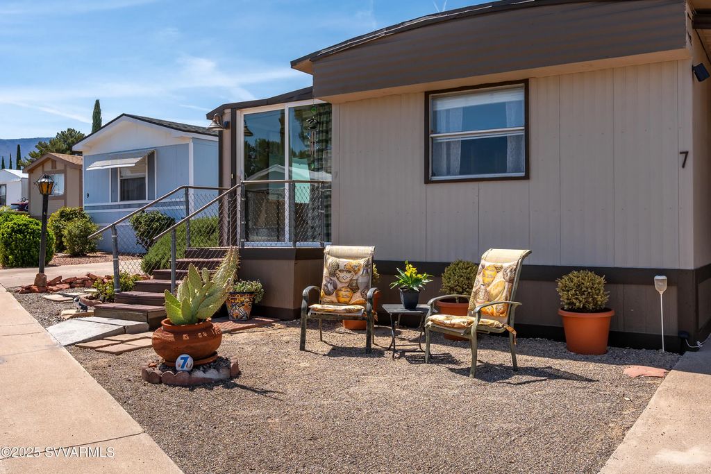 325 W State Route 89a -- (unit 7), Cottonwood
