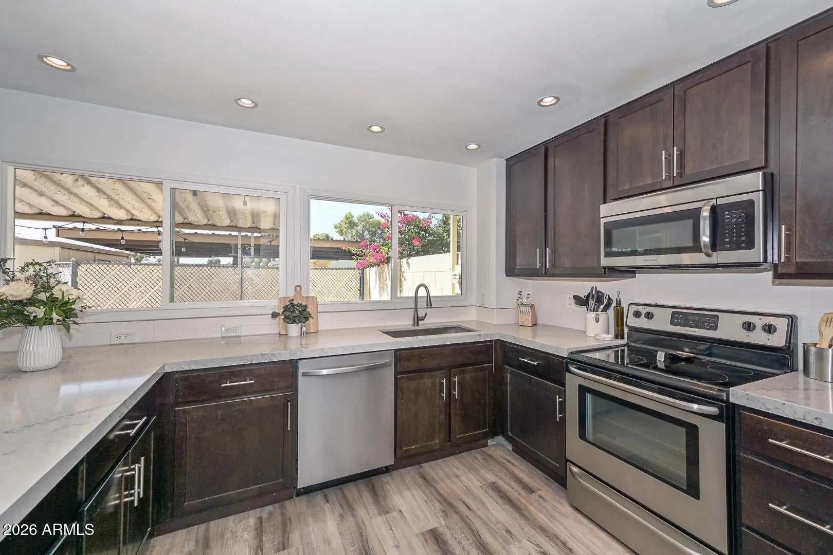 Photo of Listing #7015653