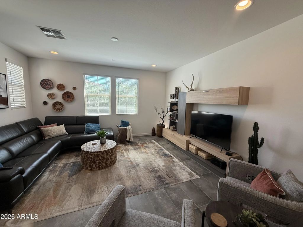1725 E Dogwood Lane, Gilbert