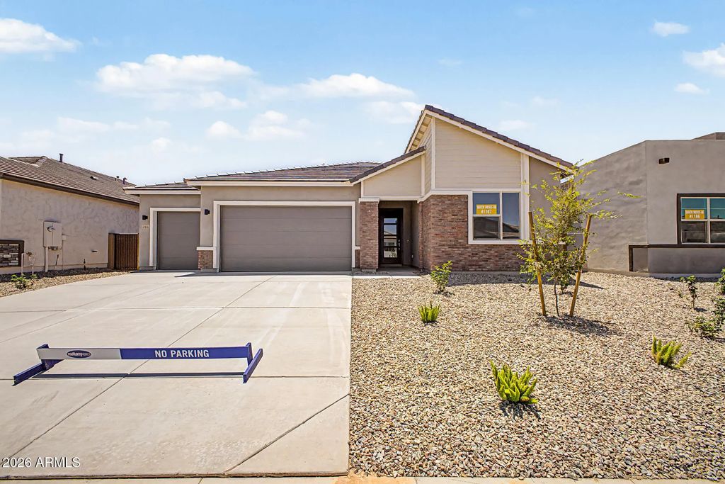 283 W Floyd Drive, San Tan Valley
