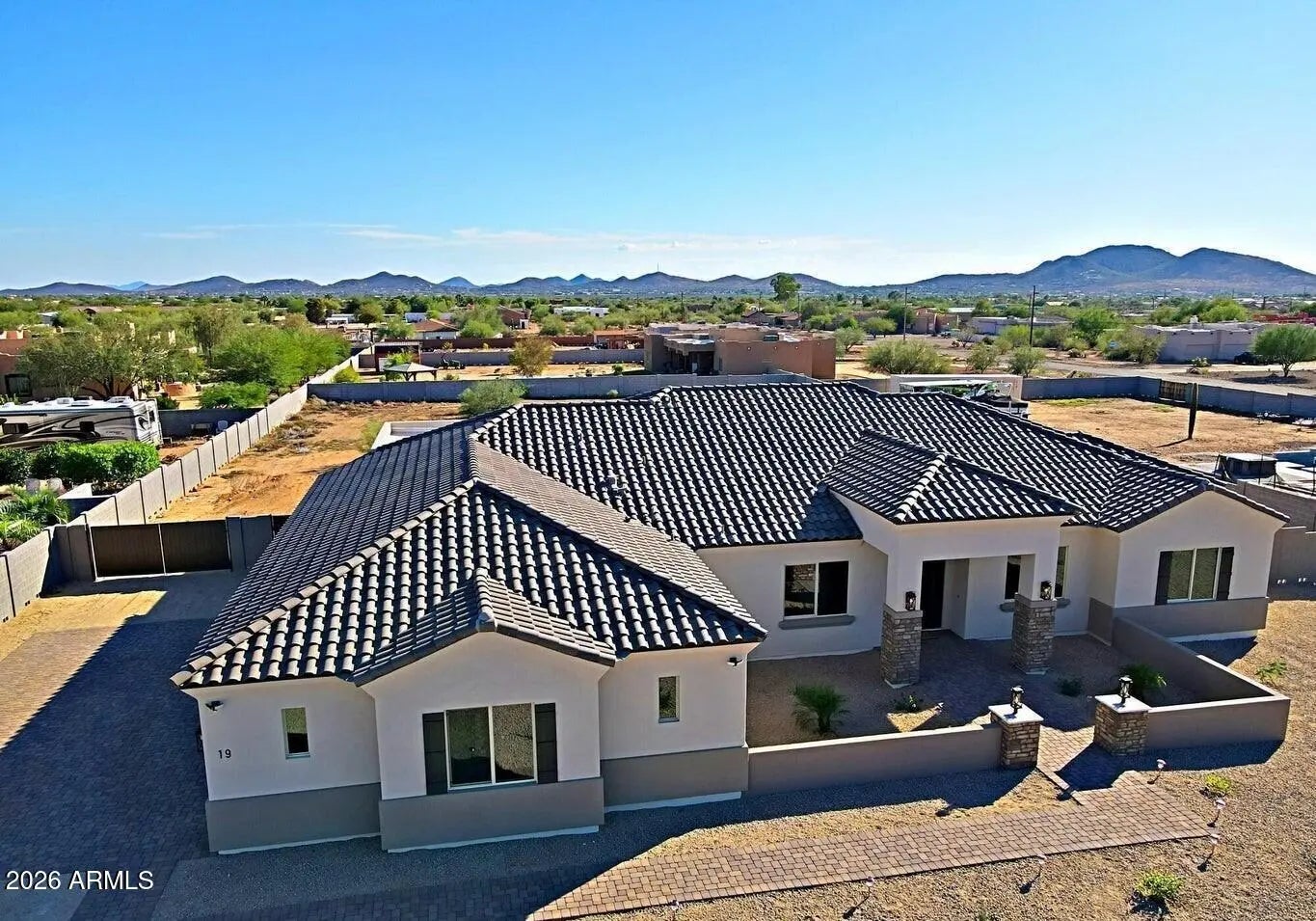 Photo of Listing #7013877