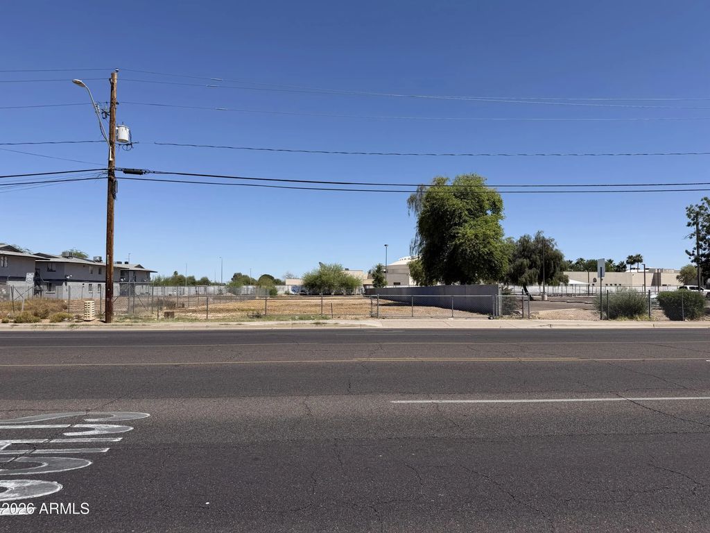 5225 S 7th Street (unit -), Phoenix