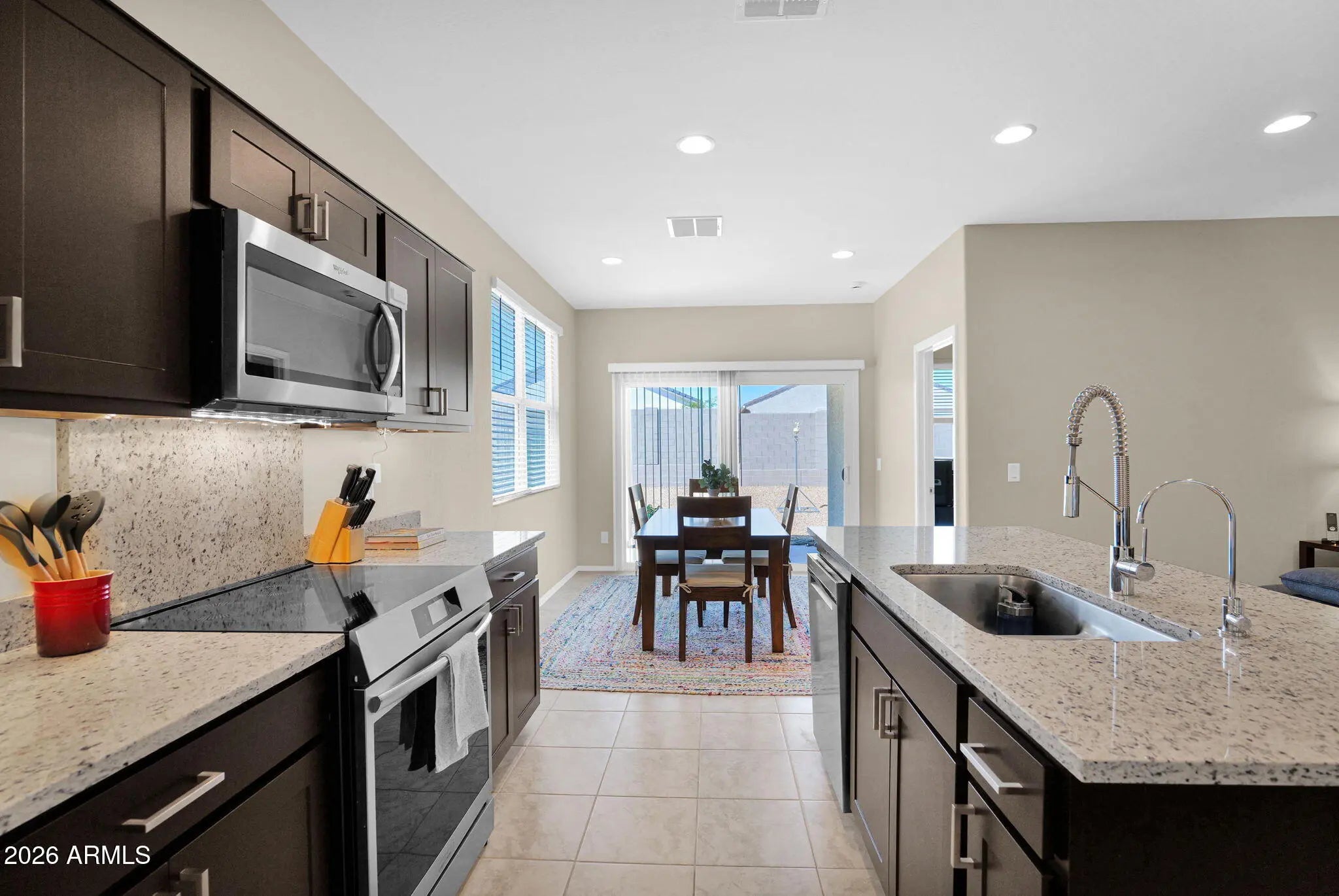 Photo of Listing #7015322