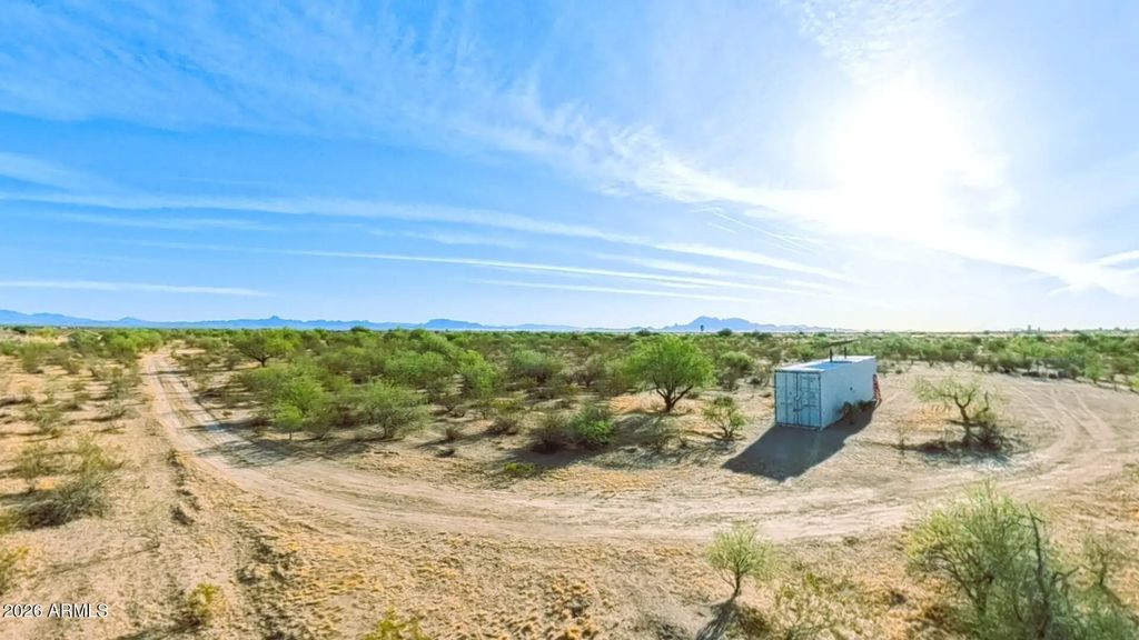X S 544th Avenue (unit 30-31-32), Tonopah