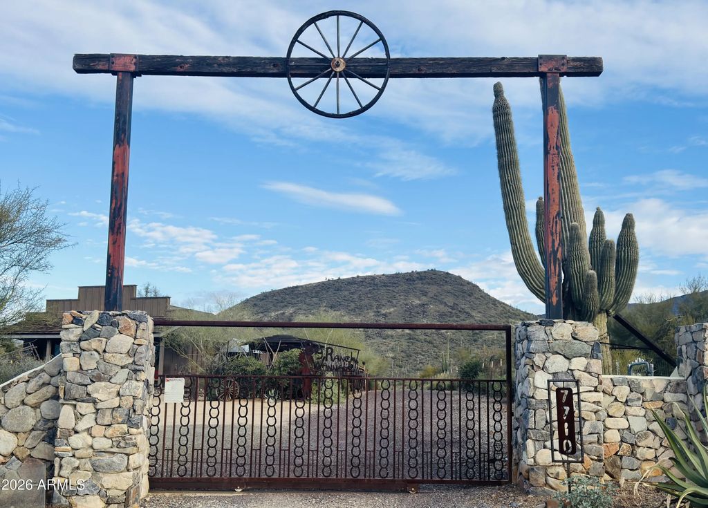 7710 E Arroyo Road, Cave Creek