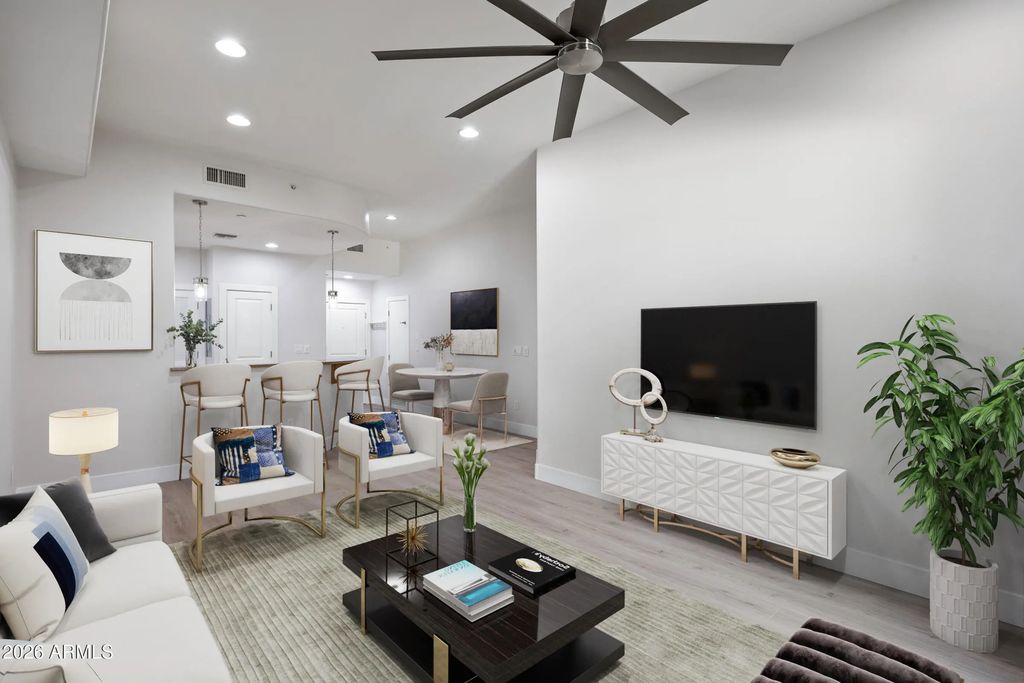 945 E Playa Del Norte Drive (unit 1025), Tempe