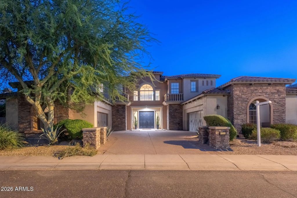 3817 E Tracker Trail, Phoenix