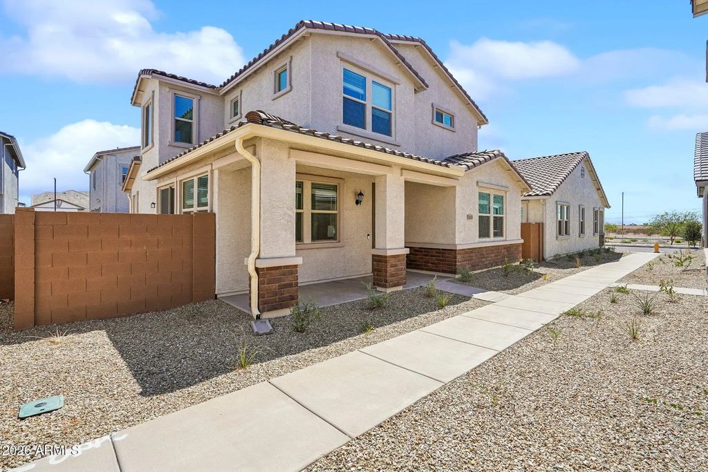 14618 W Soft Wind Drive, Surprise