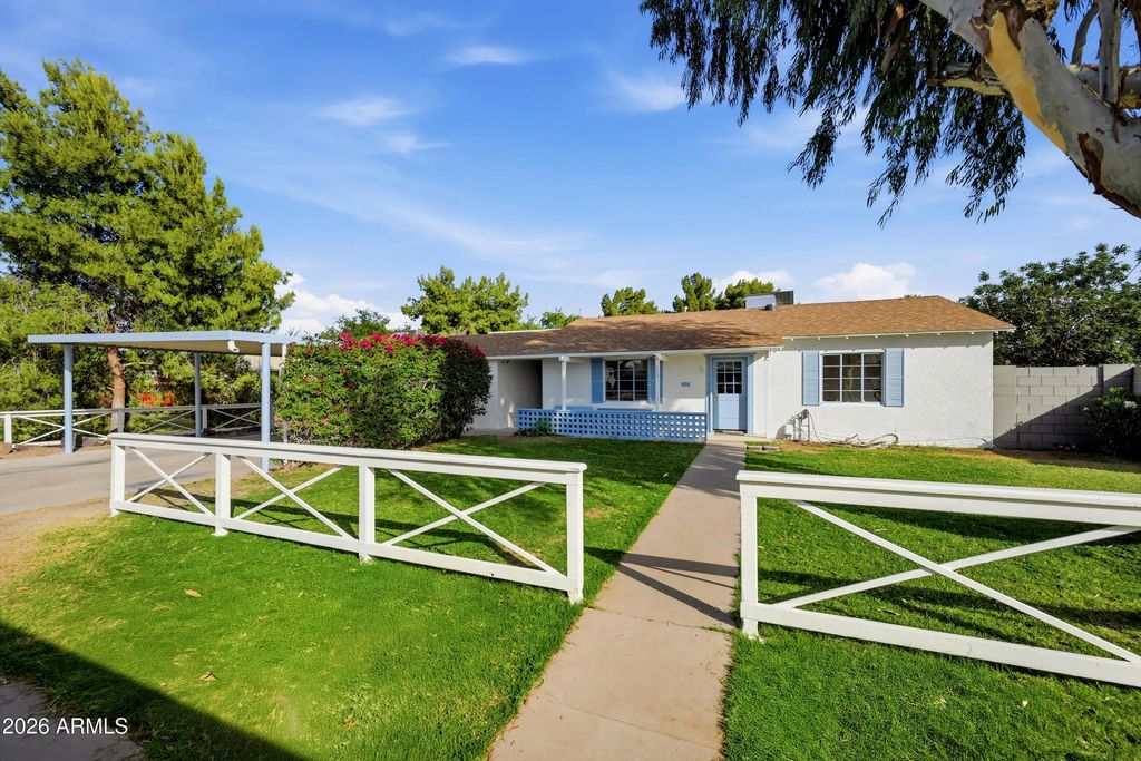 929 W Turney Avenue, Phoenix