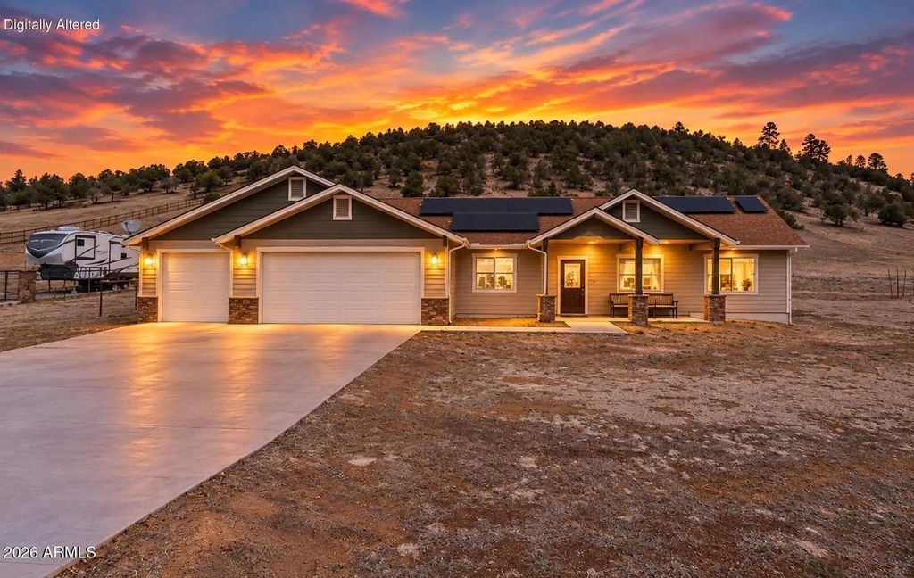 8951 Richfield Drive, Flagstaff