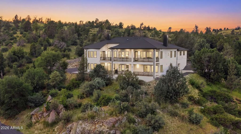 300 N Lynx Creek Road, Prescott