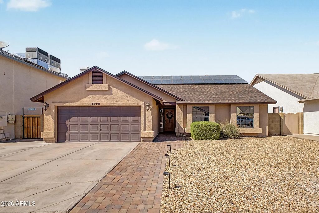 4726 W Oraibi Drive, Glendale