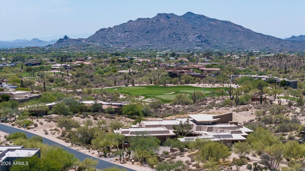 9216 E Sky Line Drive, Scottsdale