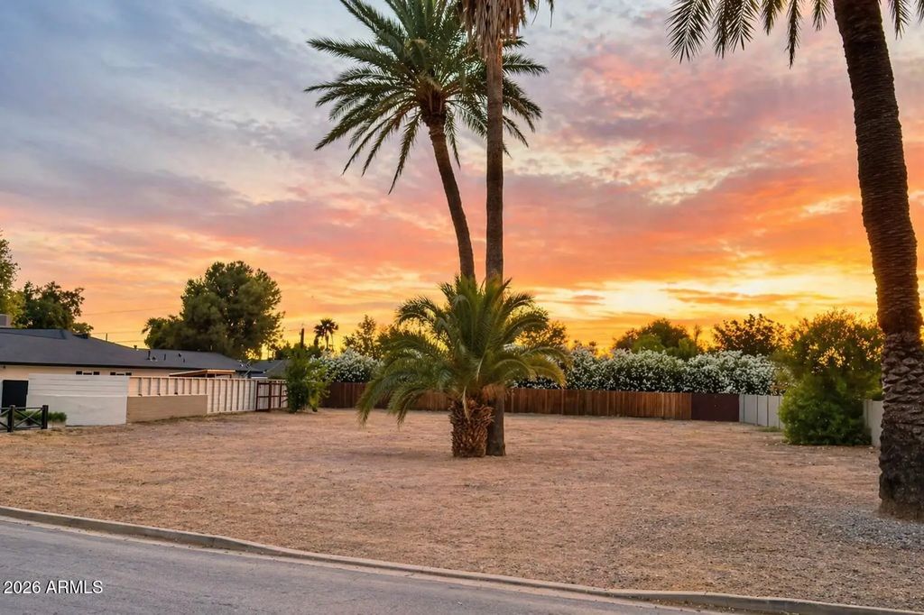 3316 N 51st Street (unit 261), Phoenix