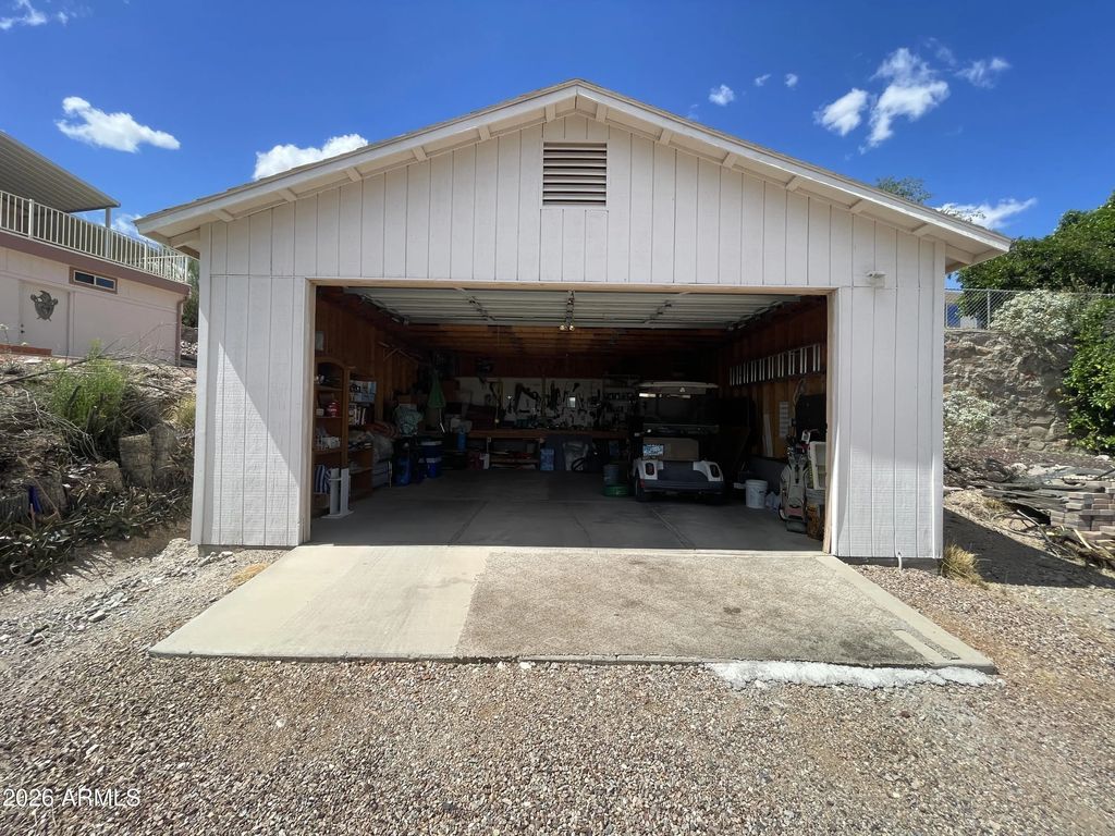 178 N Rita Avenue, Queen Valley