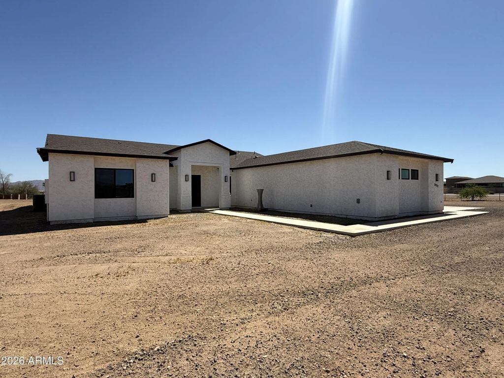 22227 W Dixileta Drive, Wittmann