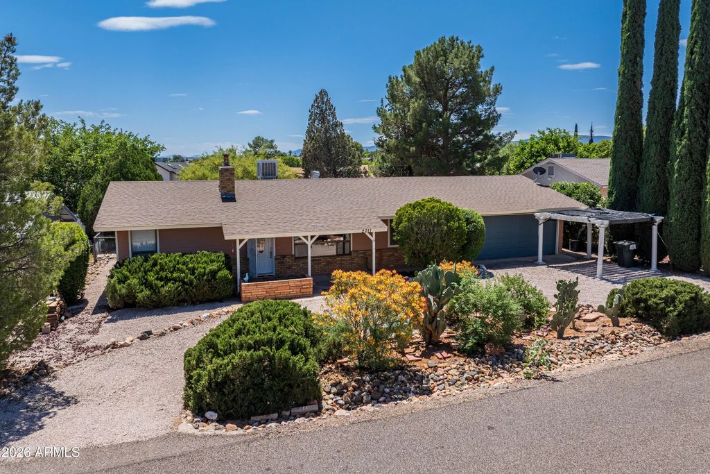 2011 S Wranglers Way, Cottonwood