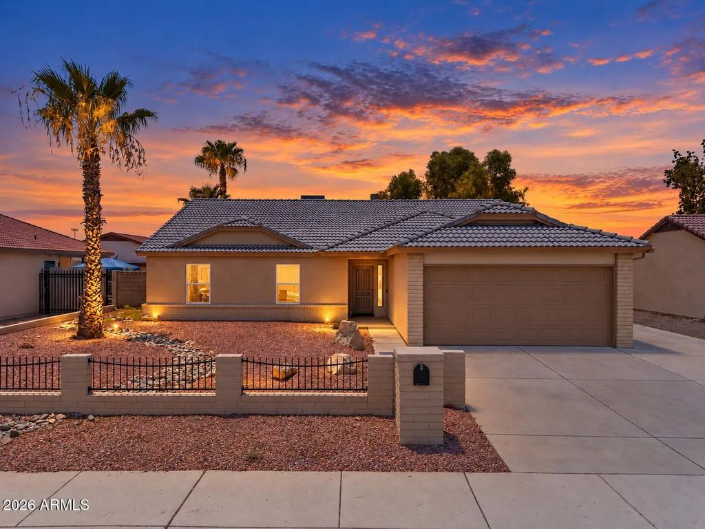 6321 W Beryl Avenue, Glendale