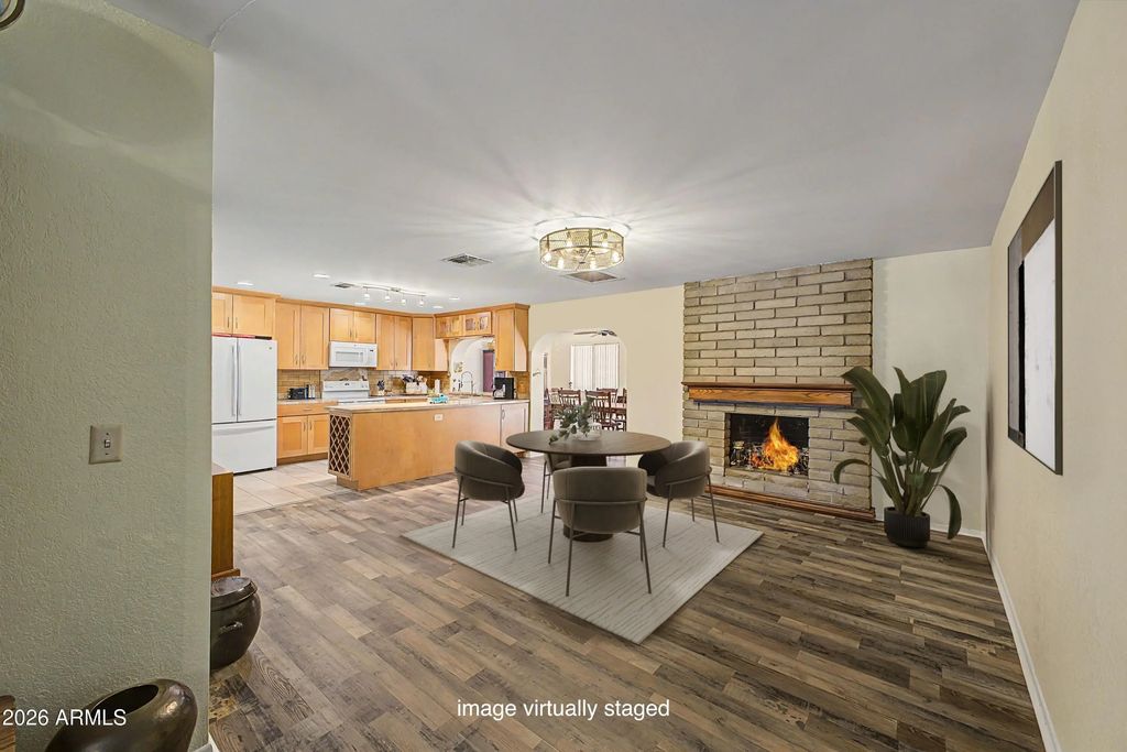 540 E Renee Drive, Phoenix