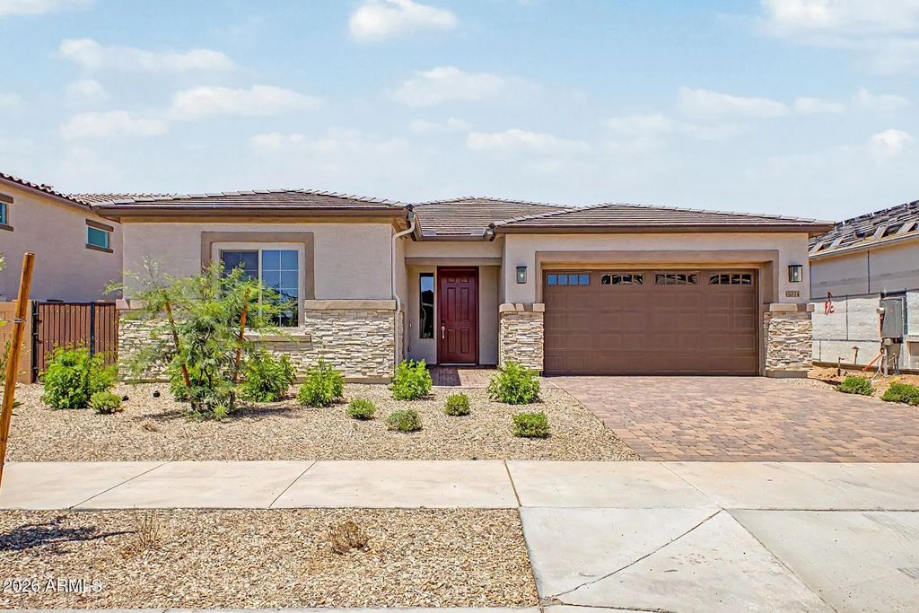 15774 W Hackamore Drive, Surprise