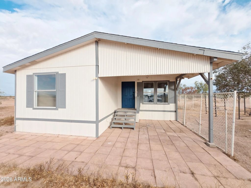 43104 W Catalina Drive, Tonopah