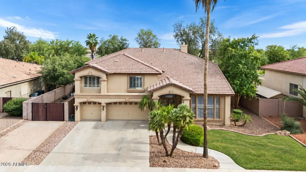 935 E San Carlos Way, Chandler