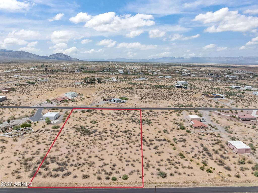 X1 N 507th Road (unit -), Aguila