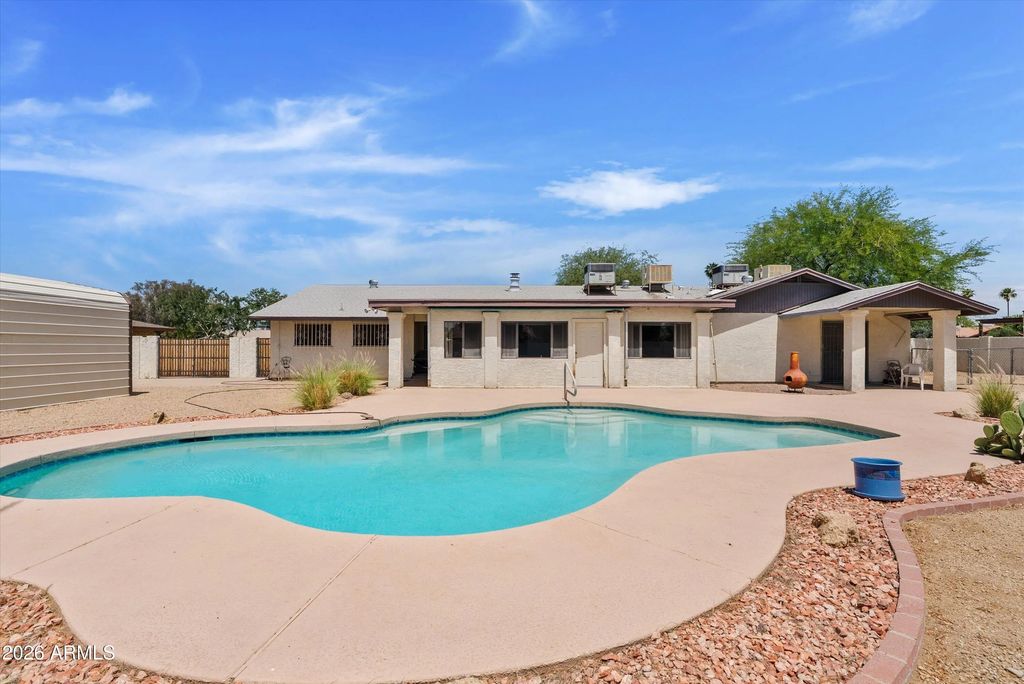 7145 W Villa Rita Drive, Glendale