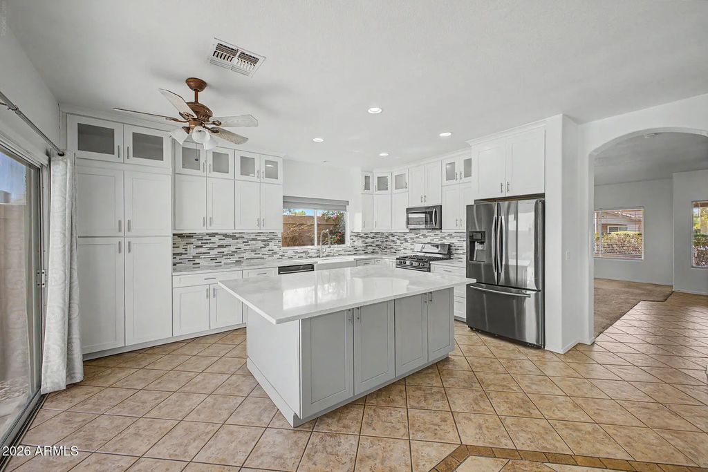 8345 W Pontiac Drive, Peoria