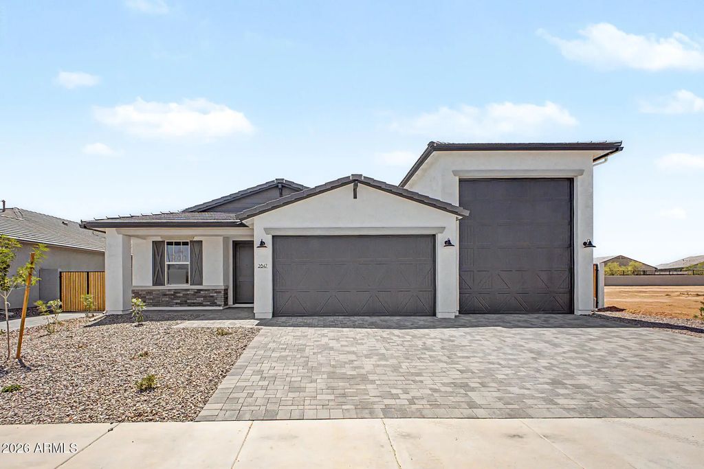 2847 N Arroyo Grande Avenue, Casa Grande